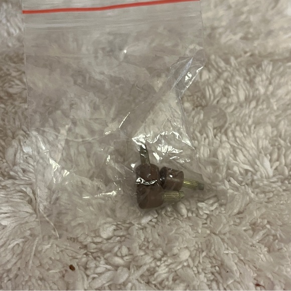 Windsor - Picture 4 of 9